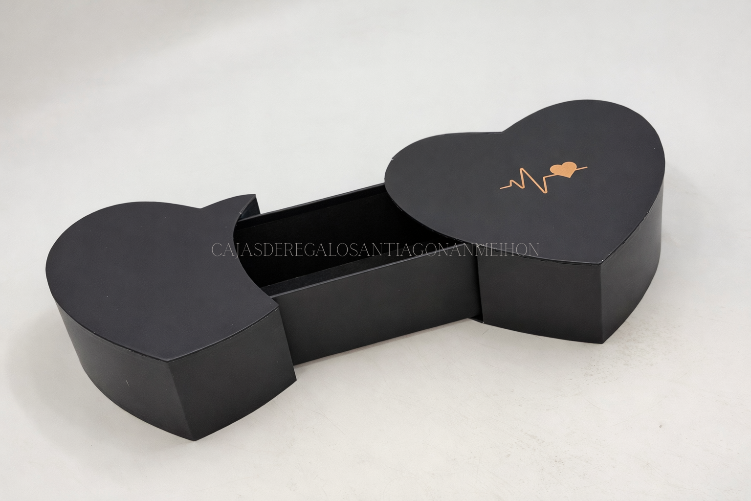 CAJA DE REGALO CORAZON UNION